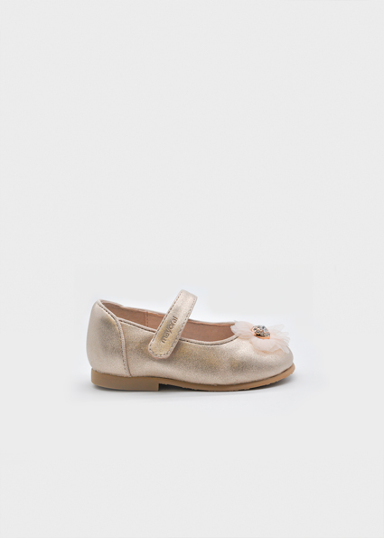Mayoral ροζ χρυσή μπαλαρίνα με μπαρέτα για κορίτσι Mayoral ροζ χρυσή μπαλαρίνα με μπαρέτα για κορίτσι