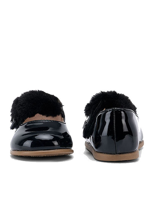 Mayoral Μαύρη Μπαλαρίνα Λουστρίνι Με Μπαρέτα Για Κορίτσι Mayoral Μαύρη Μπαλαρίνα Λουστρίνι Με Μπαρέτα Για Κορίτσι