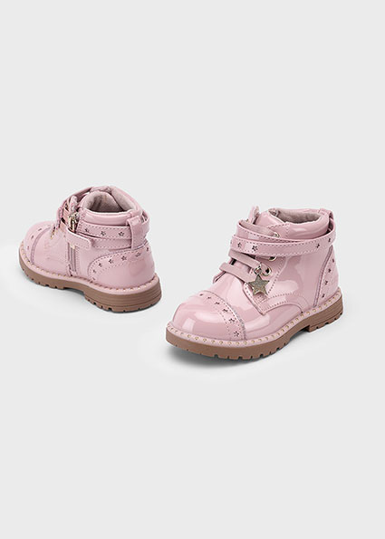 Mayoral Biker Μποτάκι Ροζ Με Λουστρίνι Για Κορίτσι Mayoral Biker Μποτάκι Ροζ Με Λουστρίνι Για Κορίτσι